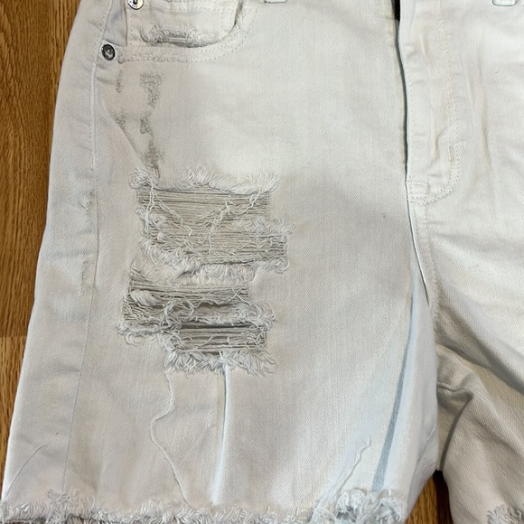 American Eagle Curvy Hi-Rise Shortie - Picture 2 of 7